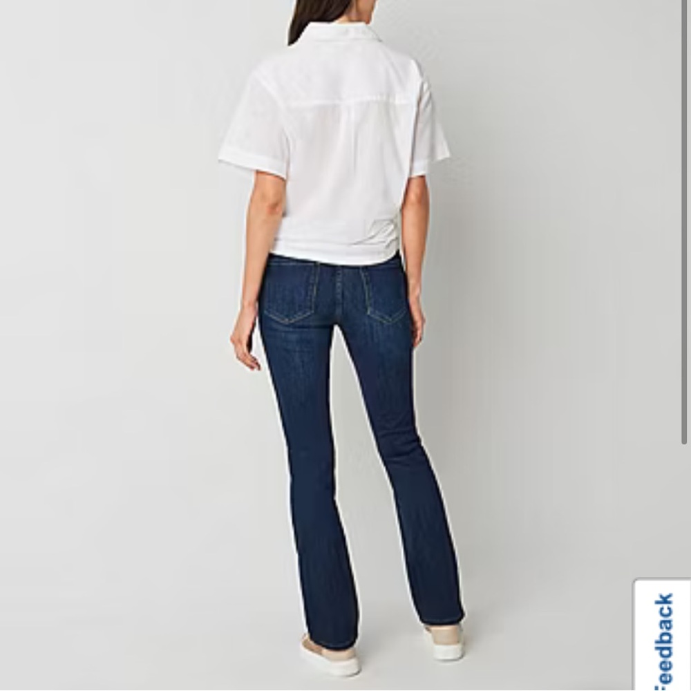Mid Rise Slim Fit Bootcut Jean - Picture 4 of 9